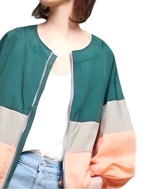 🐈Anthropologie Elevenses Batwing Color Block Windbreaker in Melon, Size Medium